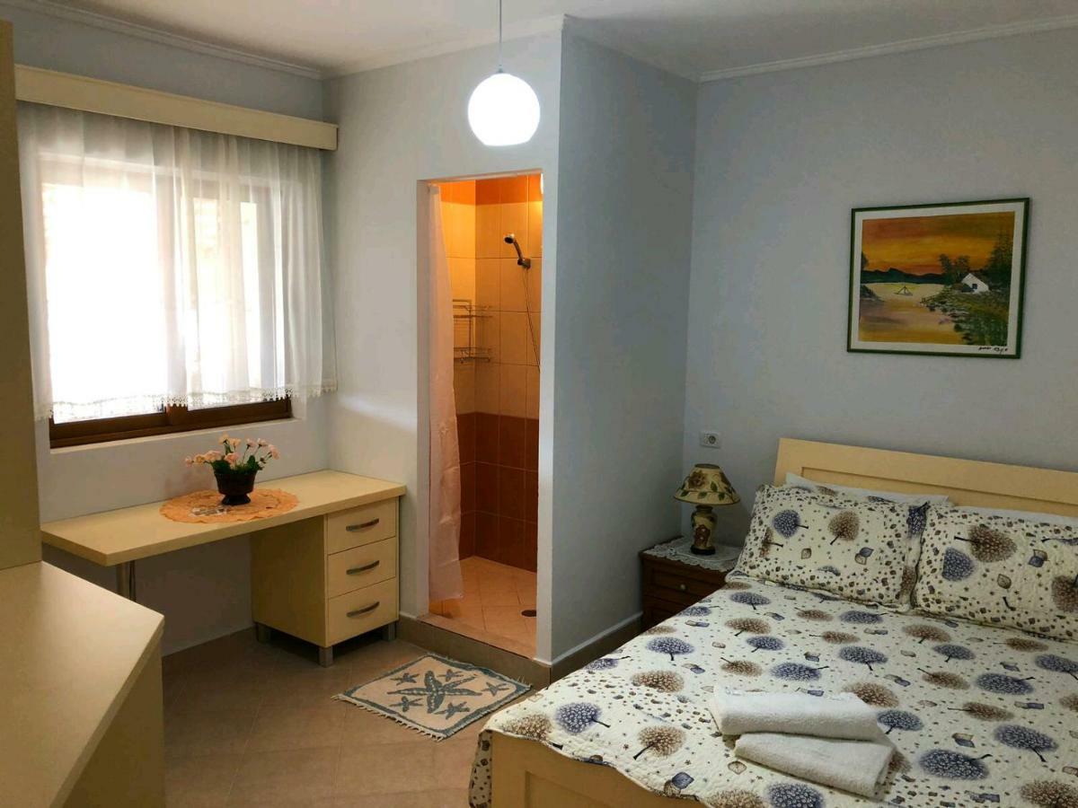 Aris Apartment Саранда Экстерьер фото